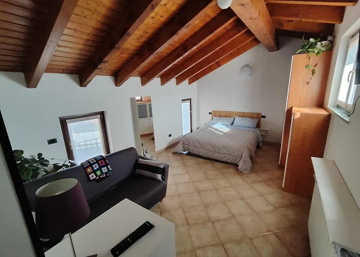 Casa Ninetta Daire *