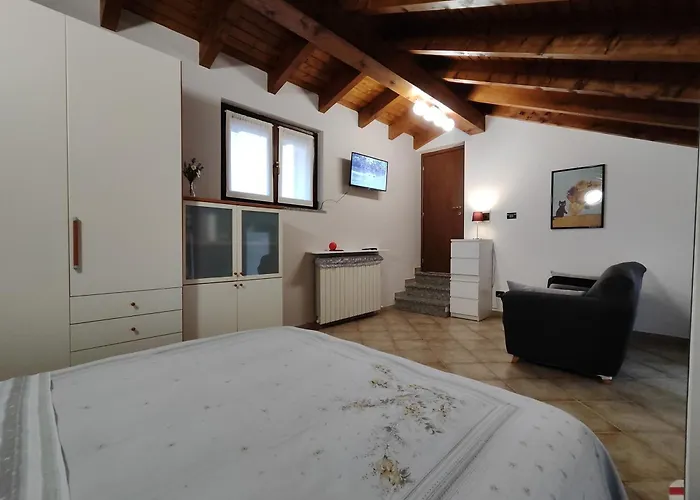 Casa Ninetta * בורגומאנרו